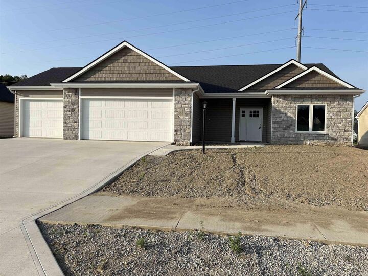 Property Photo:  5591 Broad Fields Cove  IN 46818 