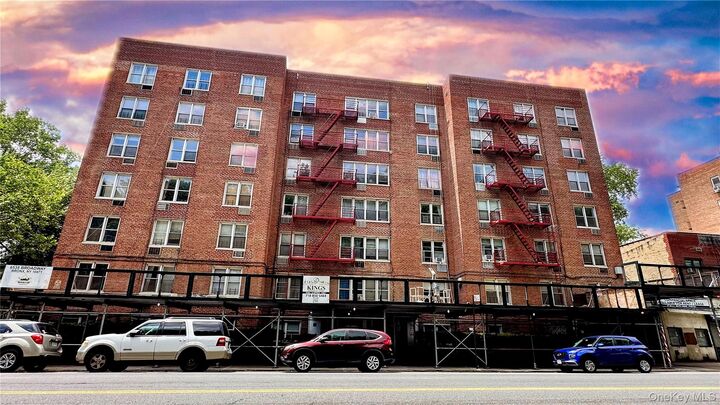 6535 Broadway 4J  Riverdale NY 10471 photo