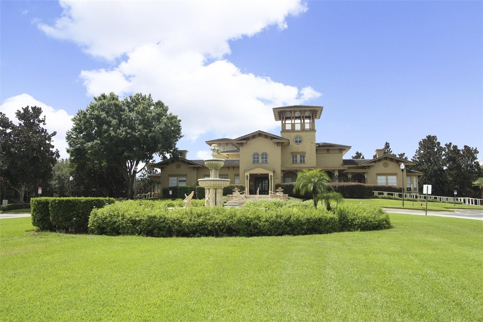 Property Photo:  1341 Arbor Vista Loop 233  FL 32746