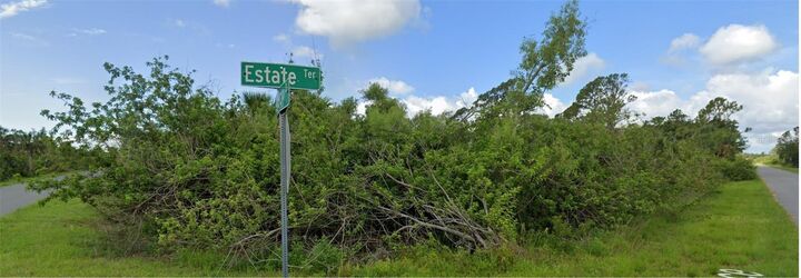 Property Photo: 15269 Estate Terrace FL 33953