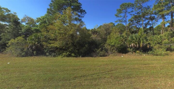 Property Photo: 1573, 1565 &Amp 1557 Biscayne Drive FL 33953