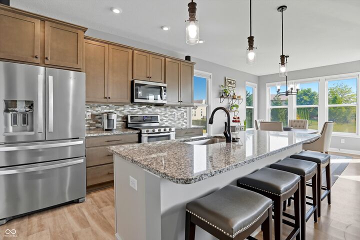 Property Photo: 6533 Treeline Lane IN 46055