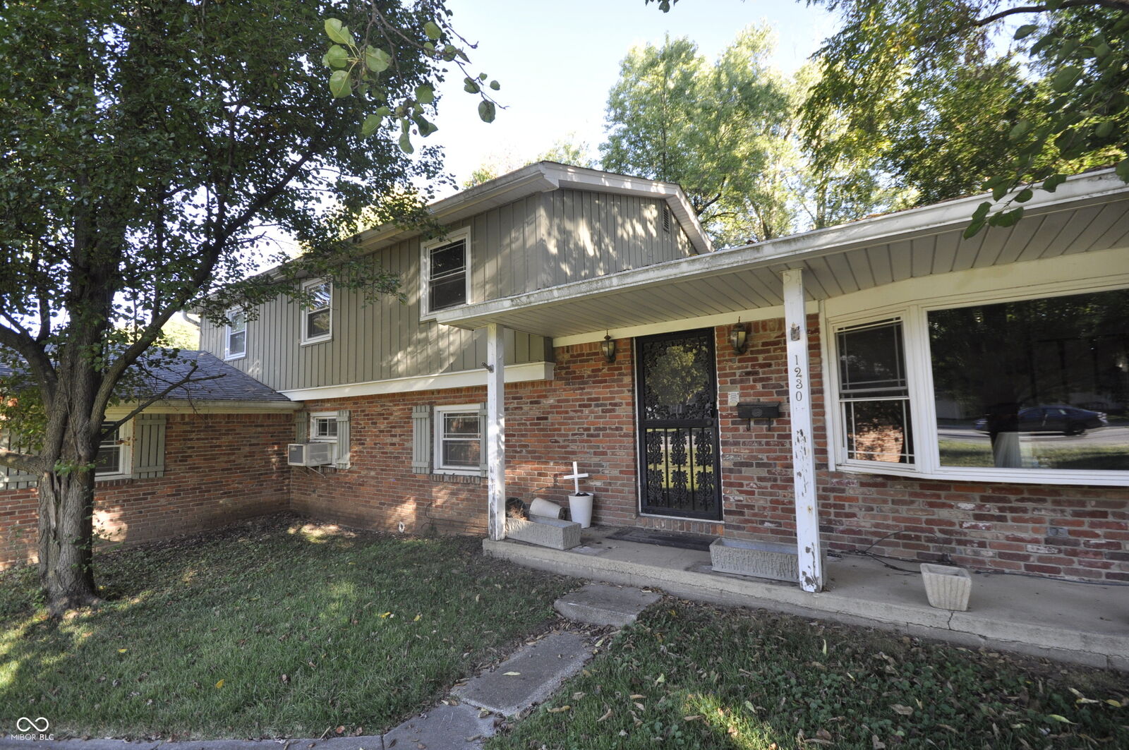 Property Photo:  1230 Field Drive  IN 46060