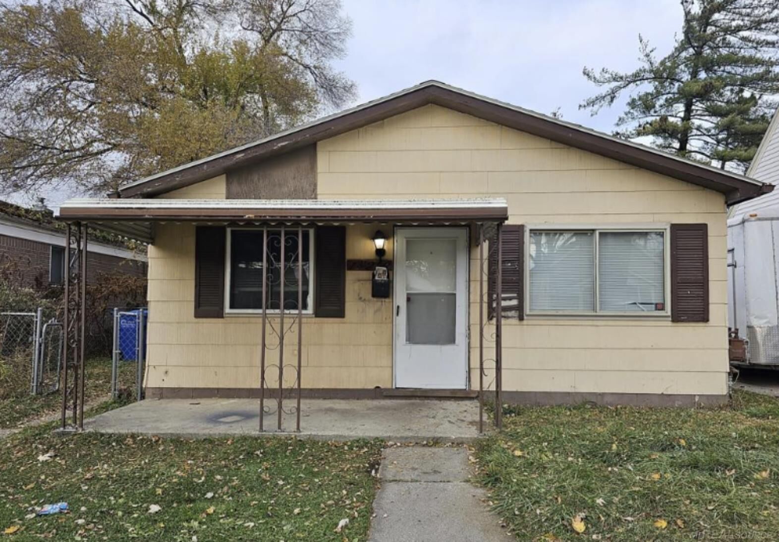 Property Photo: 14219 Hobart Avenue MI 48089