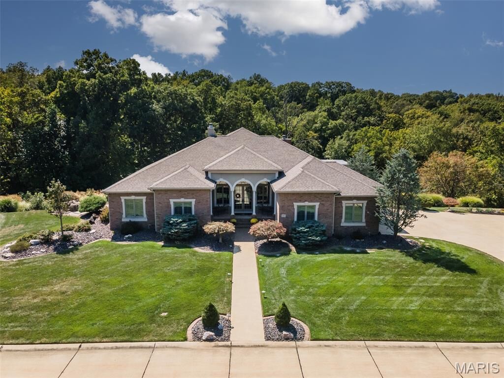 Property Photo: 4407 Bluffdale Court IL 62035