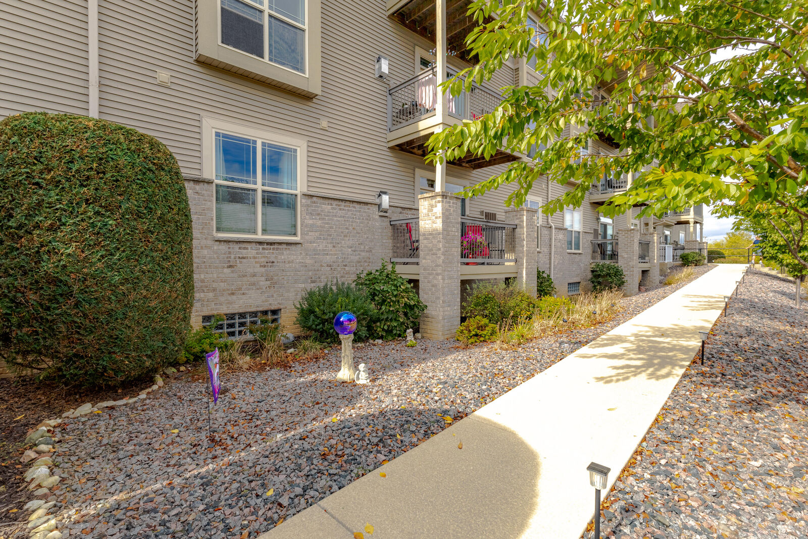 Property Photo:  230 Hilldale Dr 1108  WI 53027 