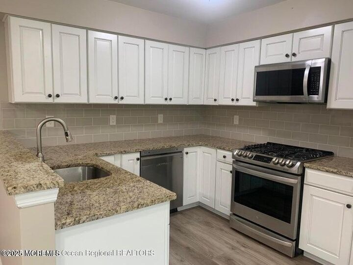 Property Photo: 248 Larchwood Court NJ 07731
