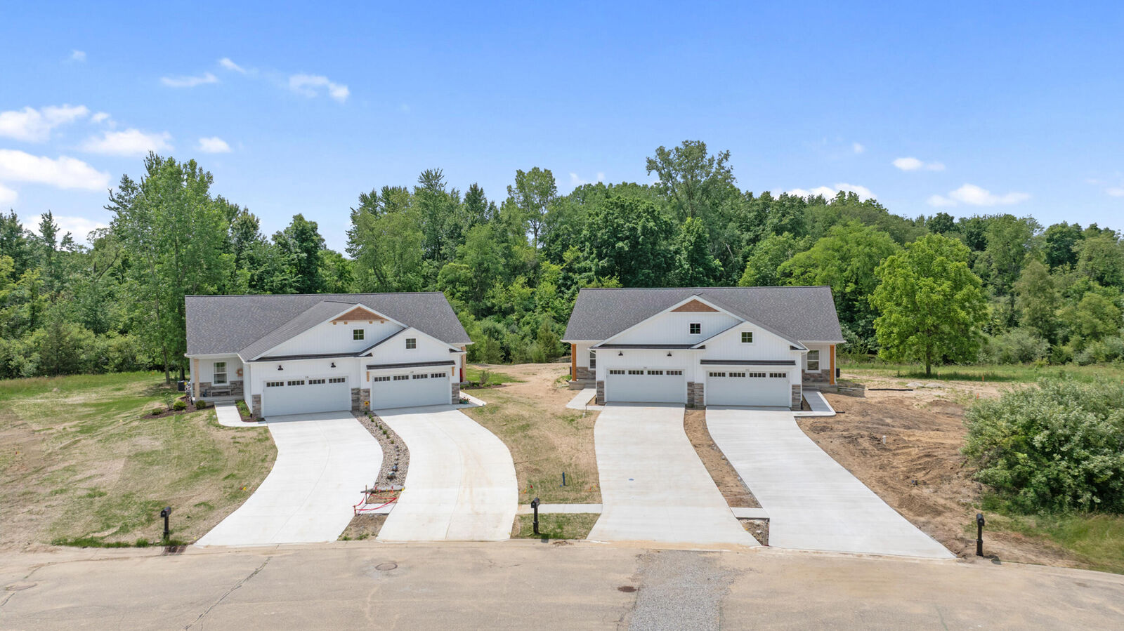 Property Photo: 144 Ashley Court MI 49230