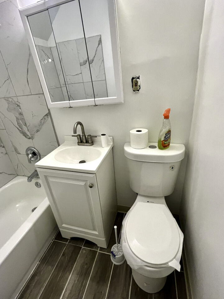 Property Photo: 19 S Waller Avenue IL 60644