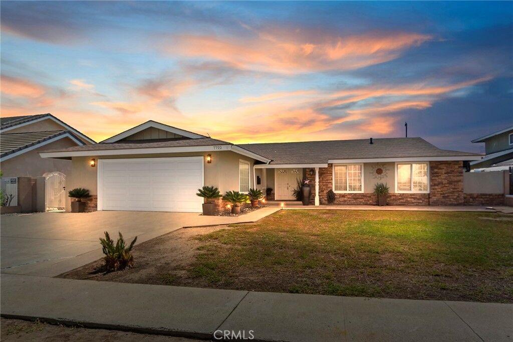 Property Photo:  7722 Park McComber Circle  CA 90621 