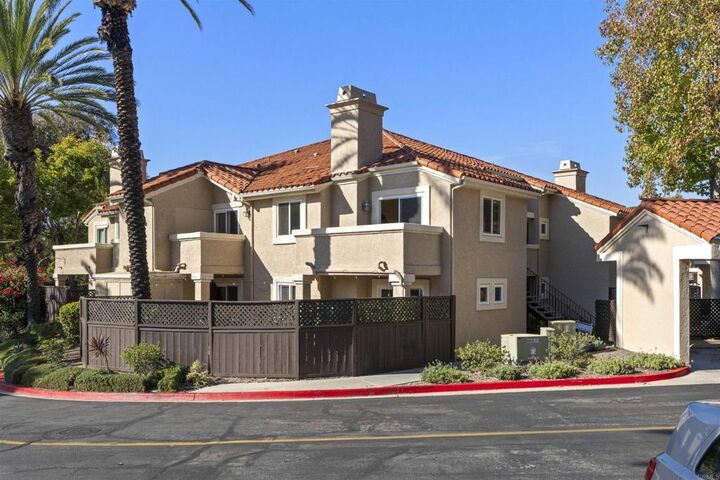 Property Photo:  100 Sea Cliff Way 104  CA 92056 