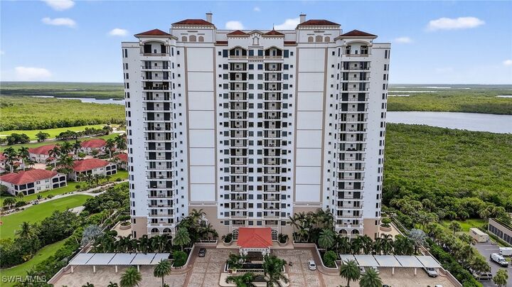 Property Photo: 1060 Borghese Lane 403 FL 34114