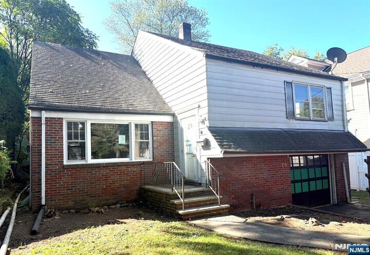Property Photo:  79 Blauvelt Avenue  NJ 07628 