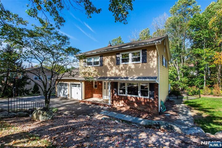 Property Photo:  39 Lovell Drive  NJ 07465 