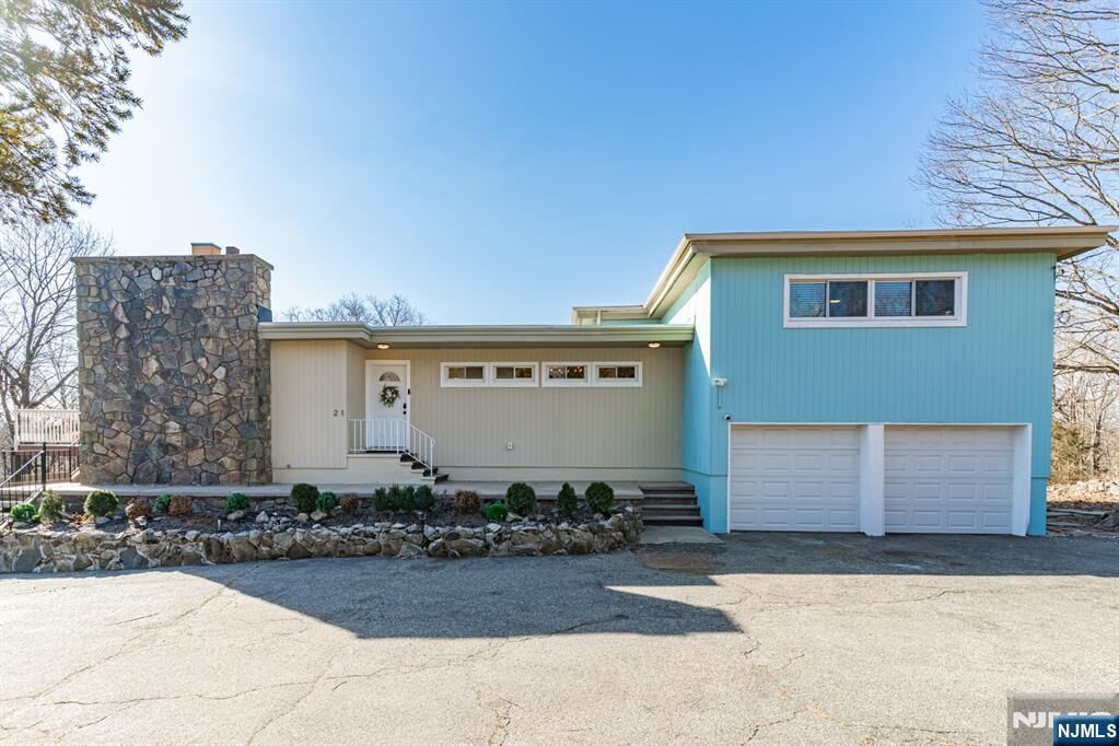 Property Photo: 21 Skyview Road NJ 07456