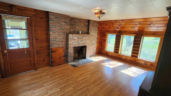 Property Photo:  45 Chase Street  NH 03743 