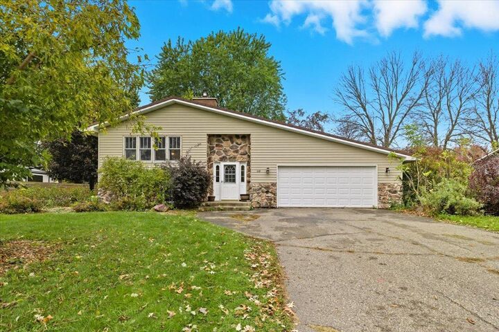 Property Photo: 443 Oak Street WI 54028