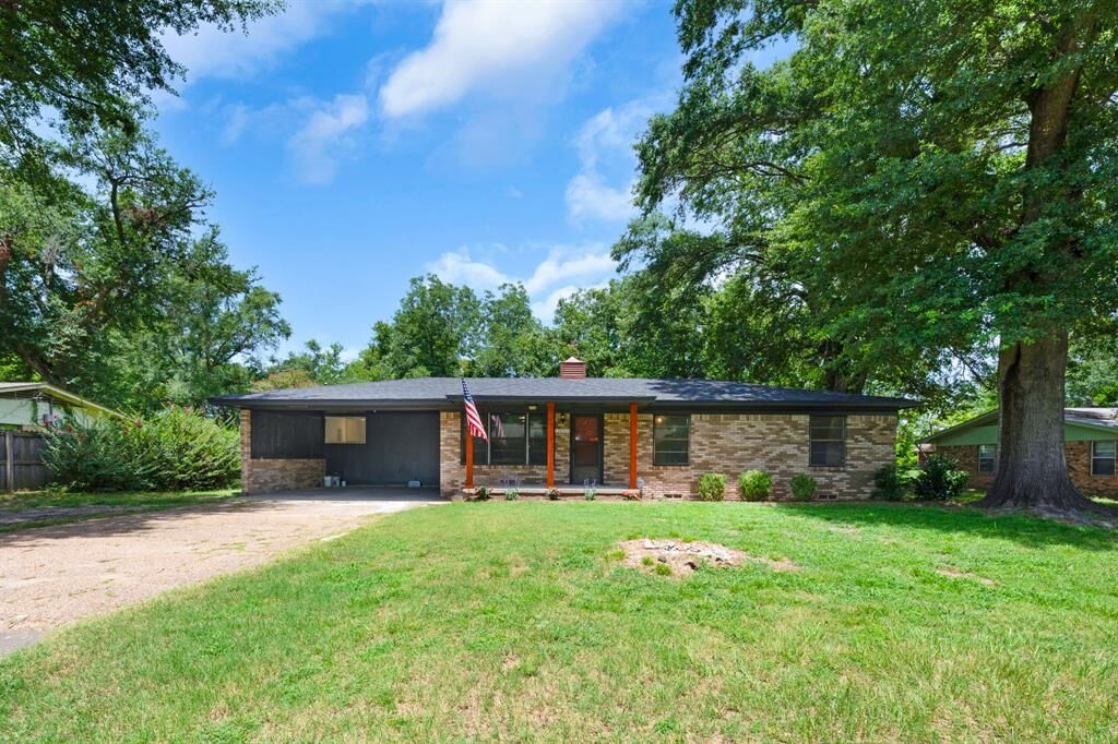 Property Photo:  12864 Morningside Drive  TX 75704 