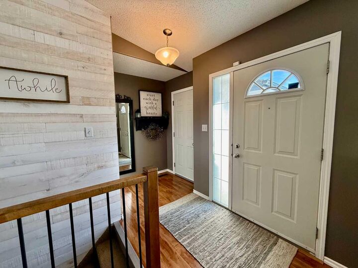 Property Photo: 5506 43A Street AB T0B 3S0