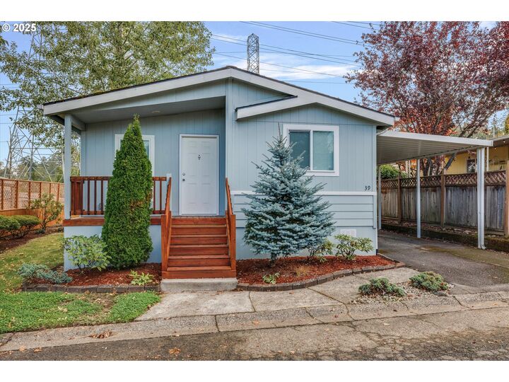 Property Photo: 21100 NE Sandy Blvd 39 OR 97024