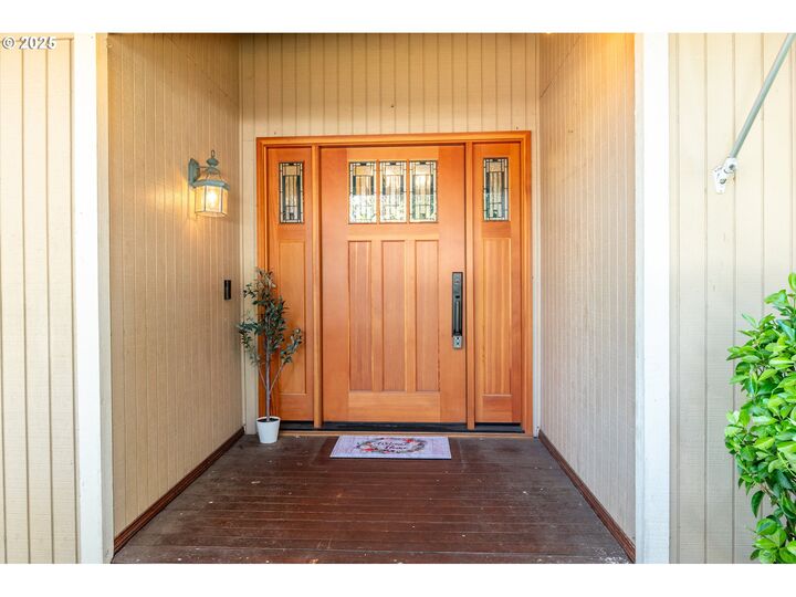 Property Photo: 211 NE 117th St WA 98685