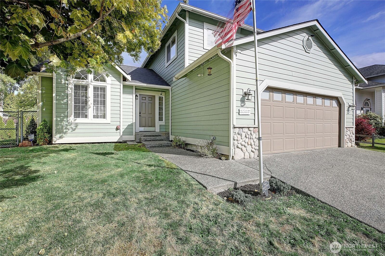 Property Photo: 6501 82nd Place NE WA 98270