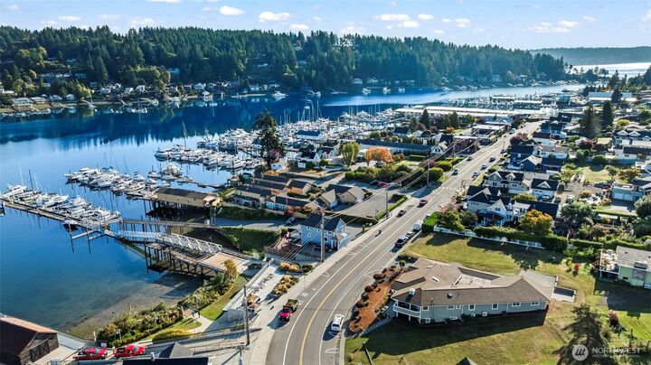 Property Photo: 3526 Harborview Drive WA 98332