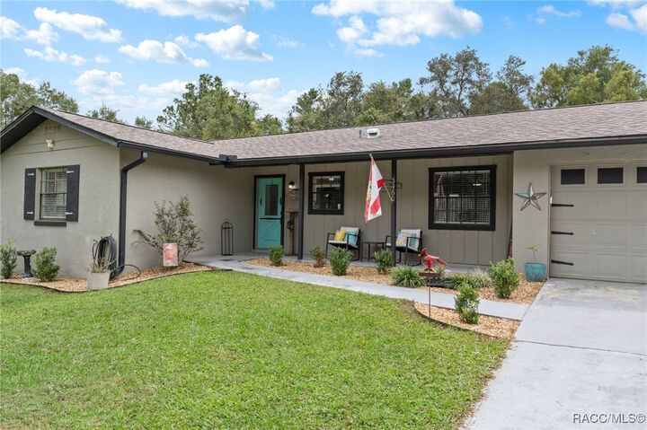 Property Photo: 3460 E Kirby Lane FL 34452