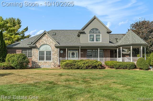 18501 Henry Court  Ray Twp MI 48096 photo