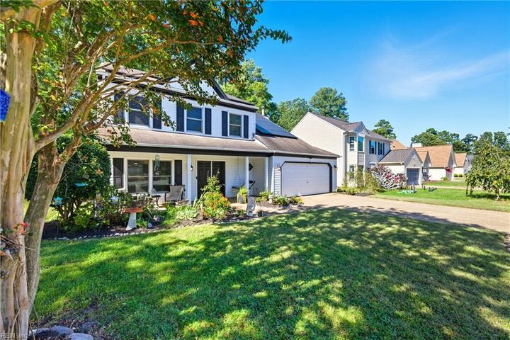 Property Photo: 808 Melrose Ter VA 23608