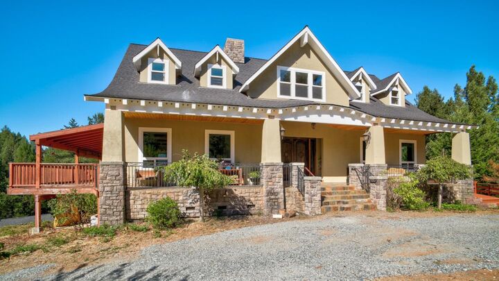 Property Photo: 2800 Poppytree Lane CA 95634