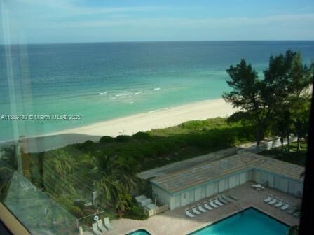 6345 Collins Ave 937  Miami Beach FL 33141 photo