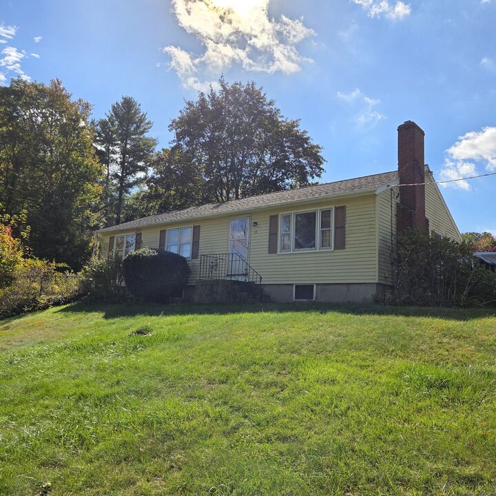 14 Edgarton Road  Columbia CT 06237 photo