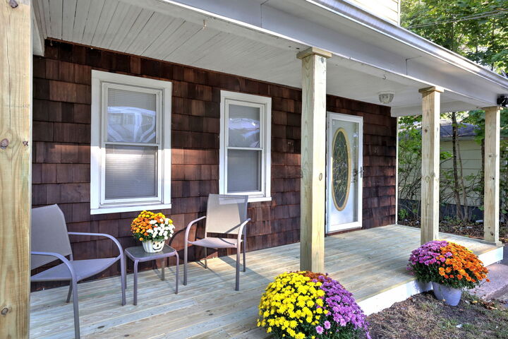 Property Photo:  29 Birch Street  CT 06516 