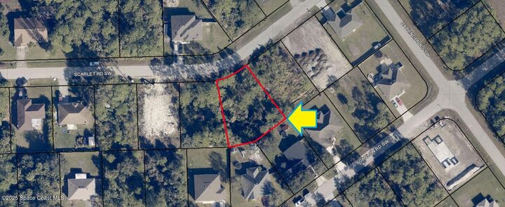 Property Photo: 462 Scarlet Road SW FL 32908