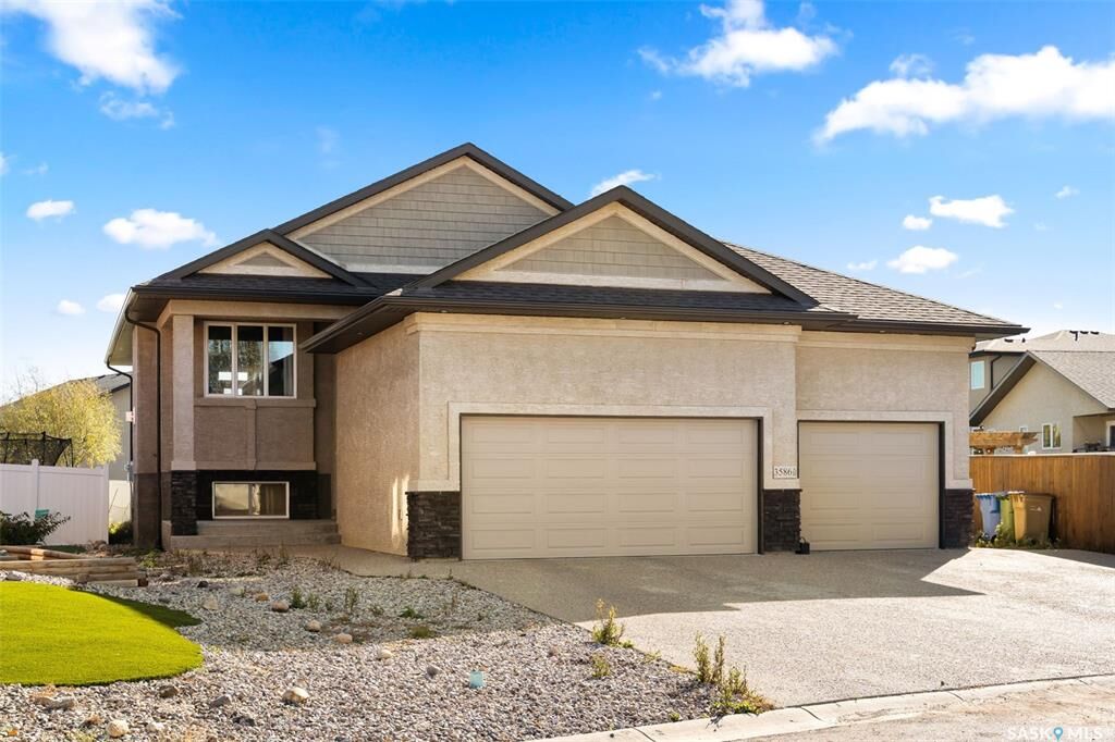 Property Photo: 3586 Green Spruce Place SK S4V 1R5