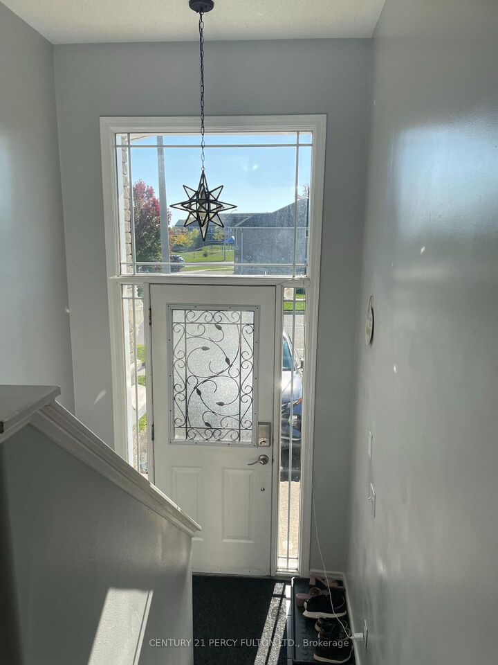 Property Photo: 181 Parcells Crescent ON K9K 2P2
