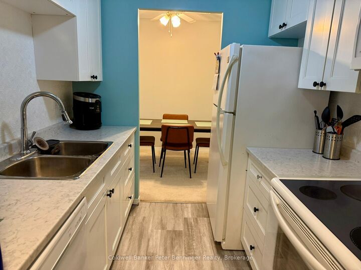Property Photo: 5 Valleyside Drive 301 ON N0G 2V0
