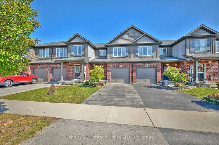 289 Silverwood Avenue  Welland ON L3C 0B7 photo