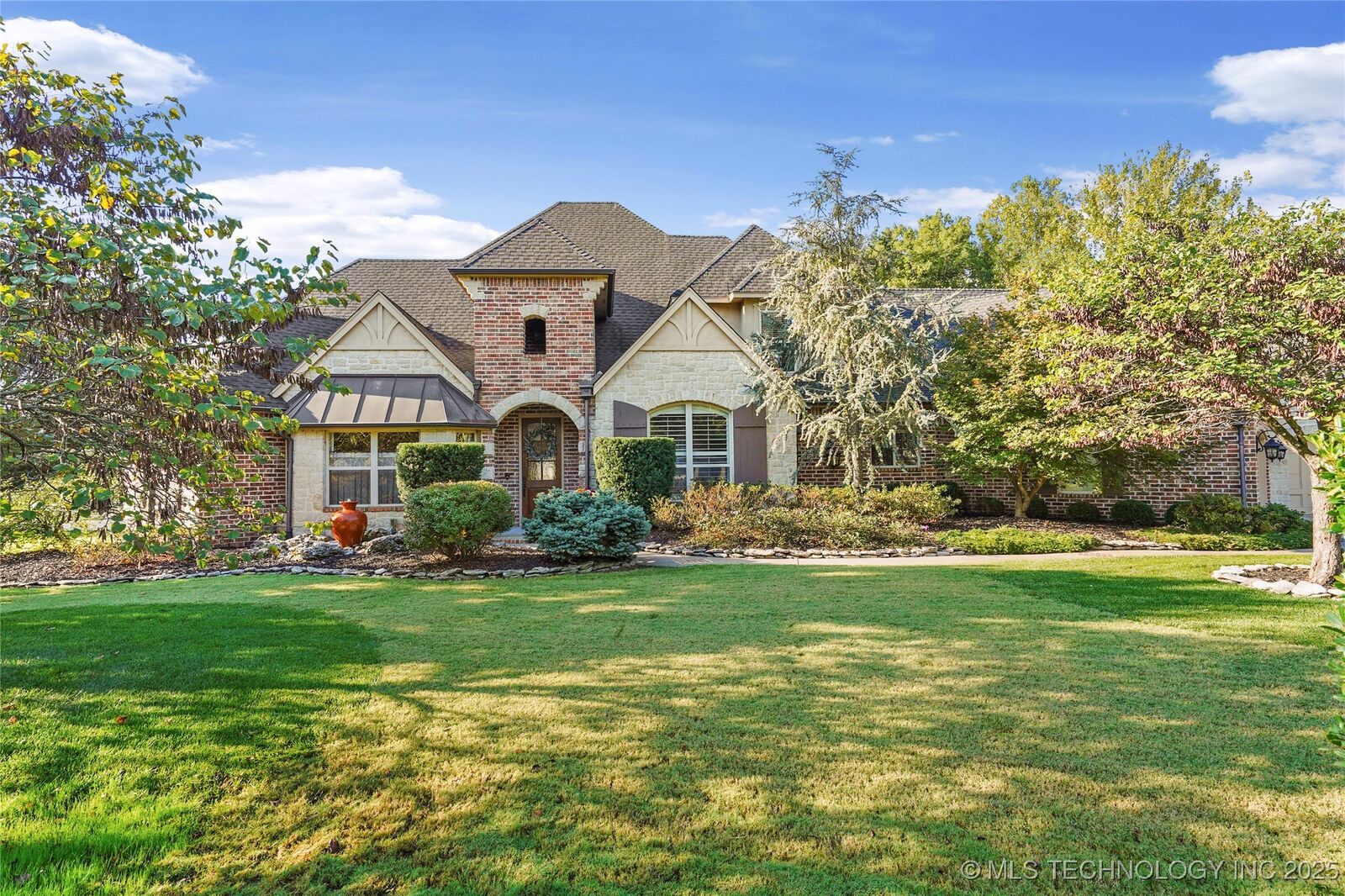 Property Photo:  7474 S 288th  OK 74014 