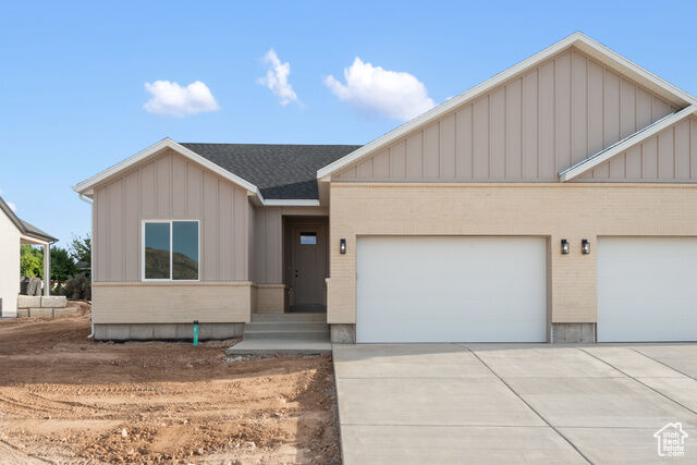 Property Photo: 144 E 1500 N UT 84648