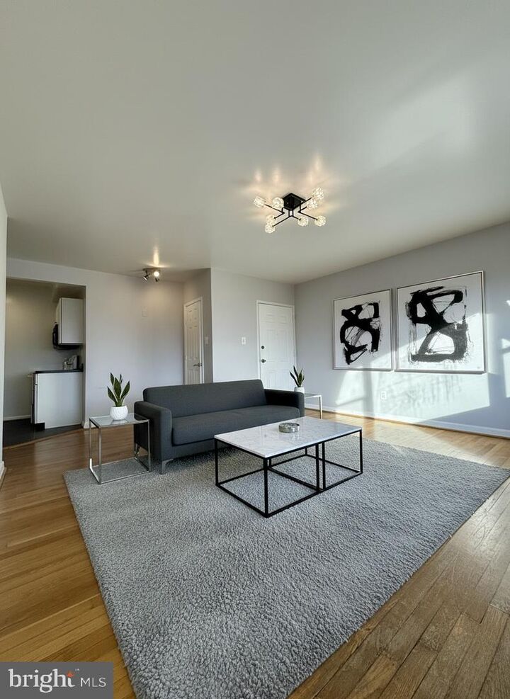 Property Photo:  610 Longfellow Street NW 404  DC 20011 