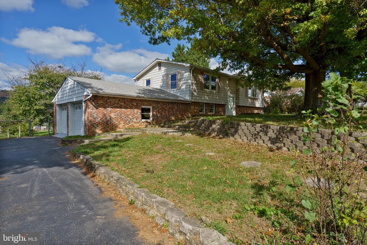 Property Photo:  481 Ridge Road S  WV 25403 