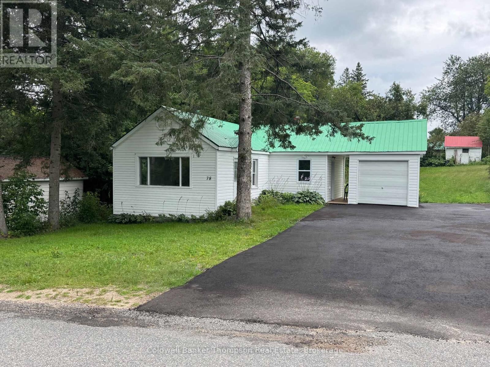 Property Photo:  78 James Street East  ON P0A 1C0 