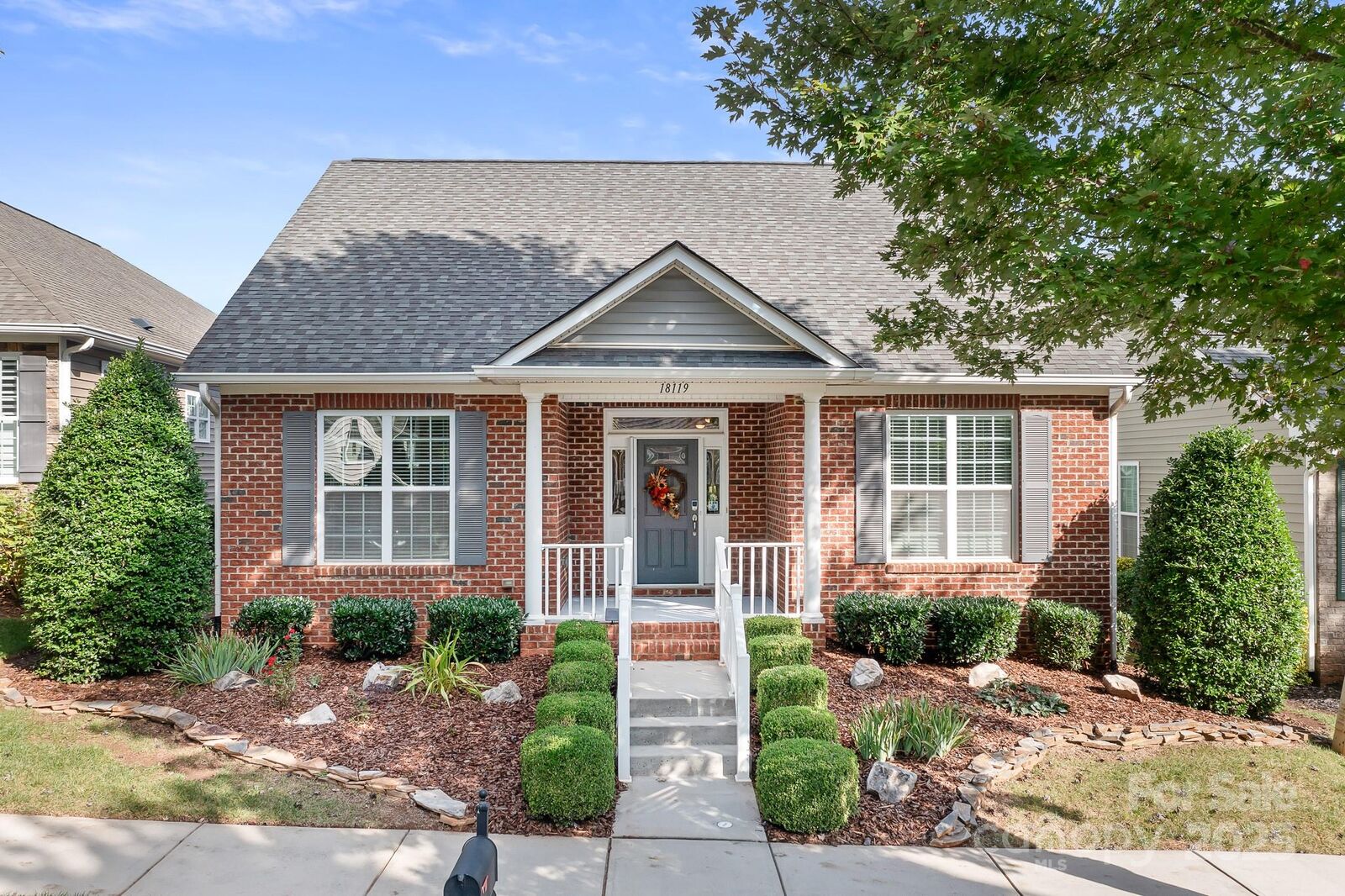 Property Photo:  18119 Coulter Parkway  NC 28031