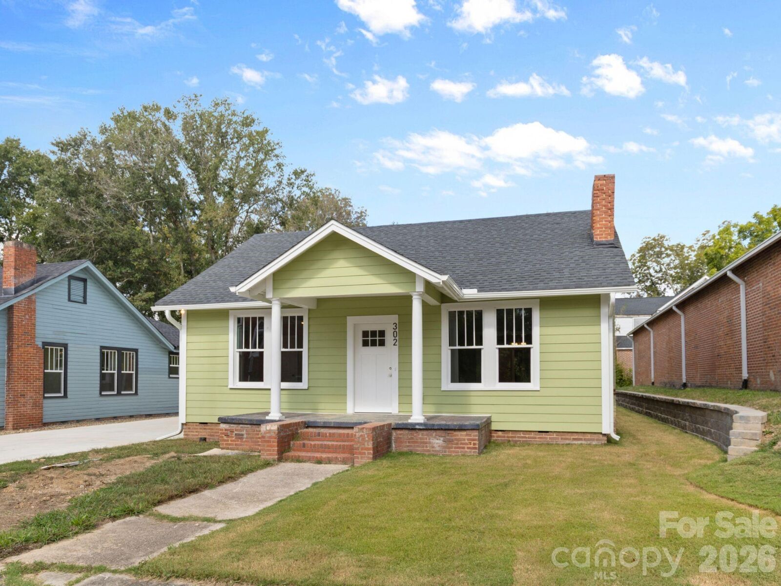 Property Photo: 302 W Gay Street SC 29720