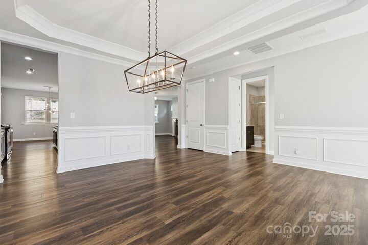 Property Photo: 15311 Red Canoe Way NC 28278