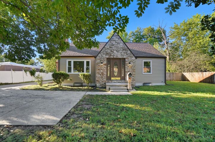 Property Photo: 4204 Roosevelt Boulevard OH 45044