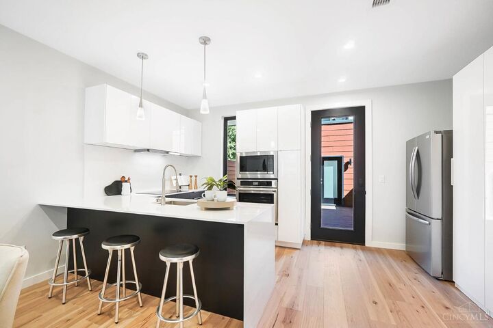 Property Photo:  1330 Spring Street  OH 45202