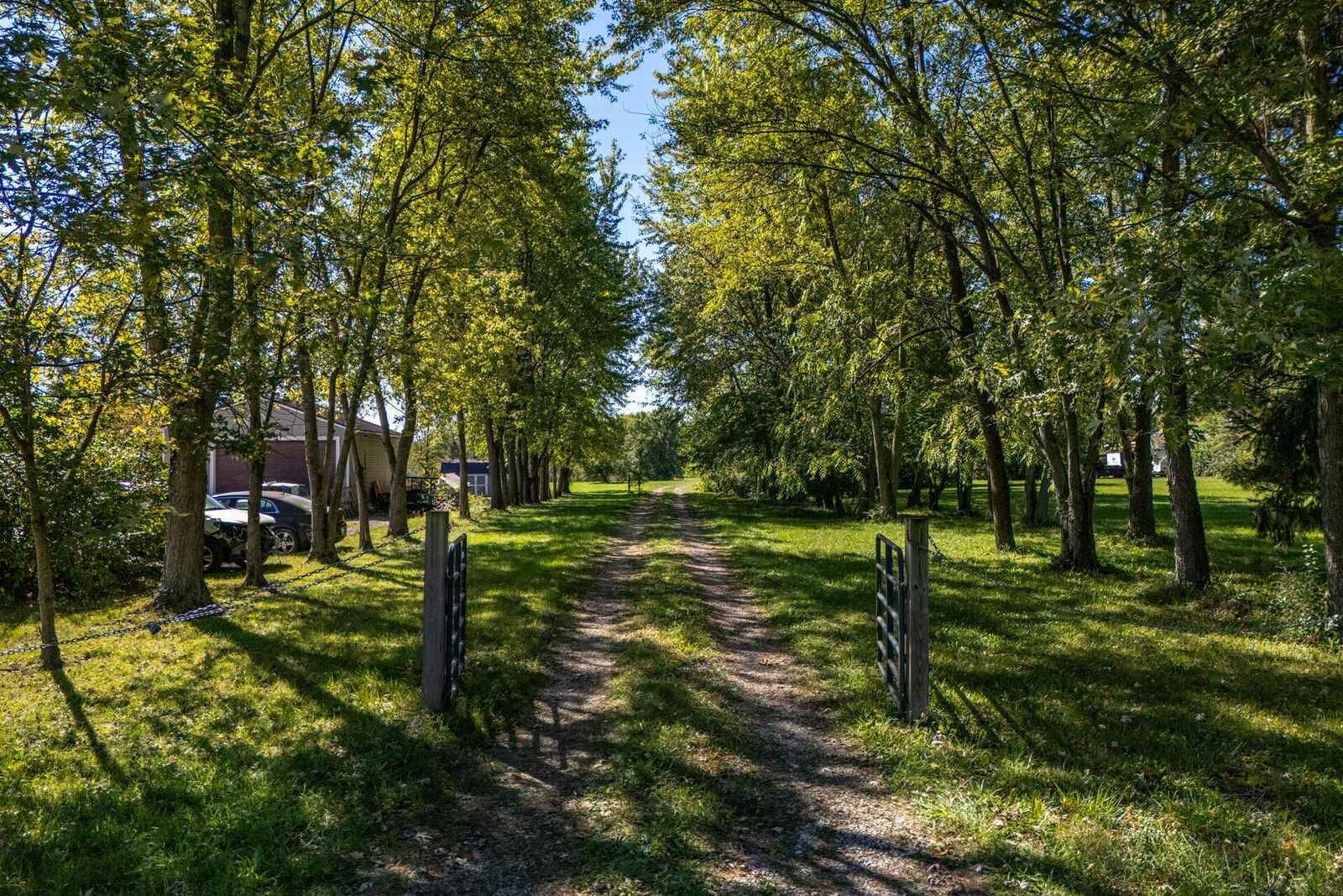 Property Photo: 1717 London Groveport Road OH 43123